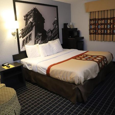 Super 8 By Wyndham Richmond Airport Va Hotel Sandston Ngoại thất bức ảnh